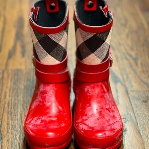 Burberry Girls Rain Snow Red Housecheck Boots Sz29. 100% Original